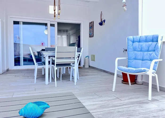 Ida Palace, Nuovo Deluxe Fronte Mare Apartamento
