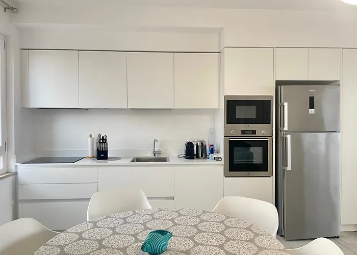 아파트 Ida Palace, Nuovo Deluxe Fronte Mare 스틴티노